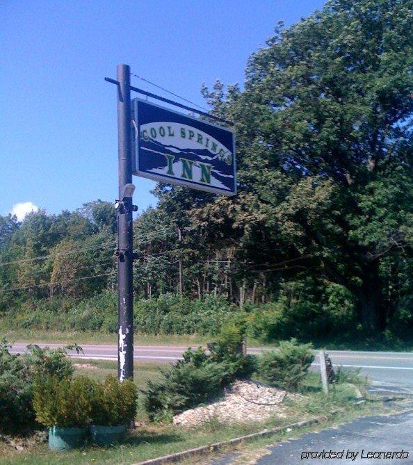 Cool Springs Inn Michigan City Exteriör bild
